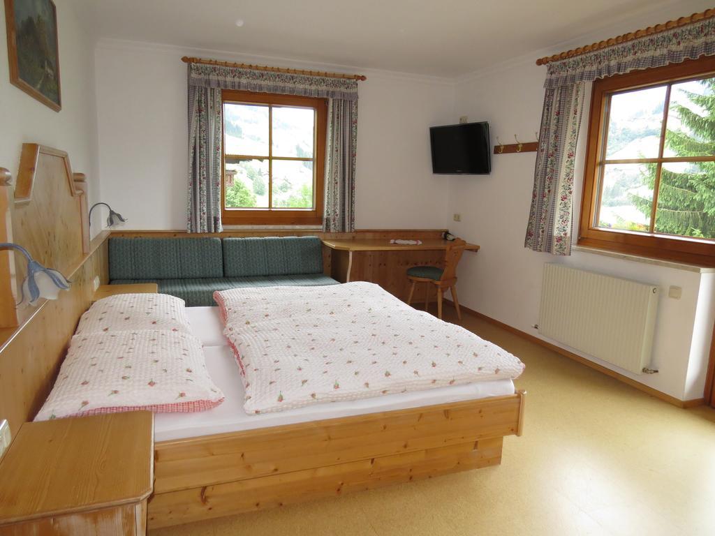 Landhaus Dorfer Grossarl Bilik gambar